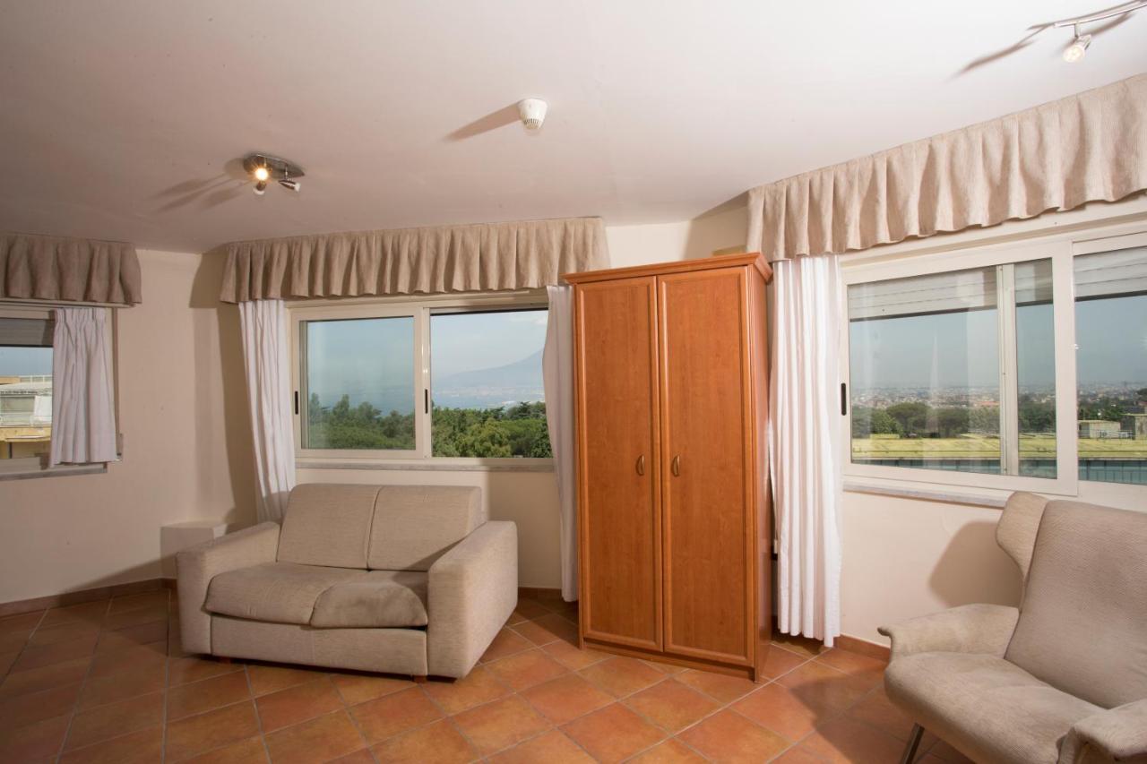 Hotel Villa Serena كاستيلاّماري دي ستا المظهر الخارجي الصورة