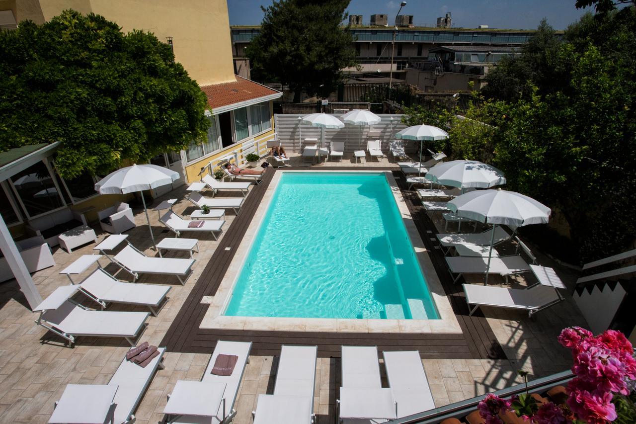 Hotel Villa Serena كاستيلاّماري دي ستا المظهر الخارجي الصورة