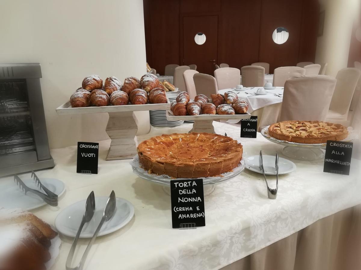 Hotel Villa Serena كاستيلاّماري دي ستا المظهر الخارجي الصورة